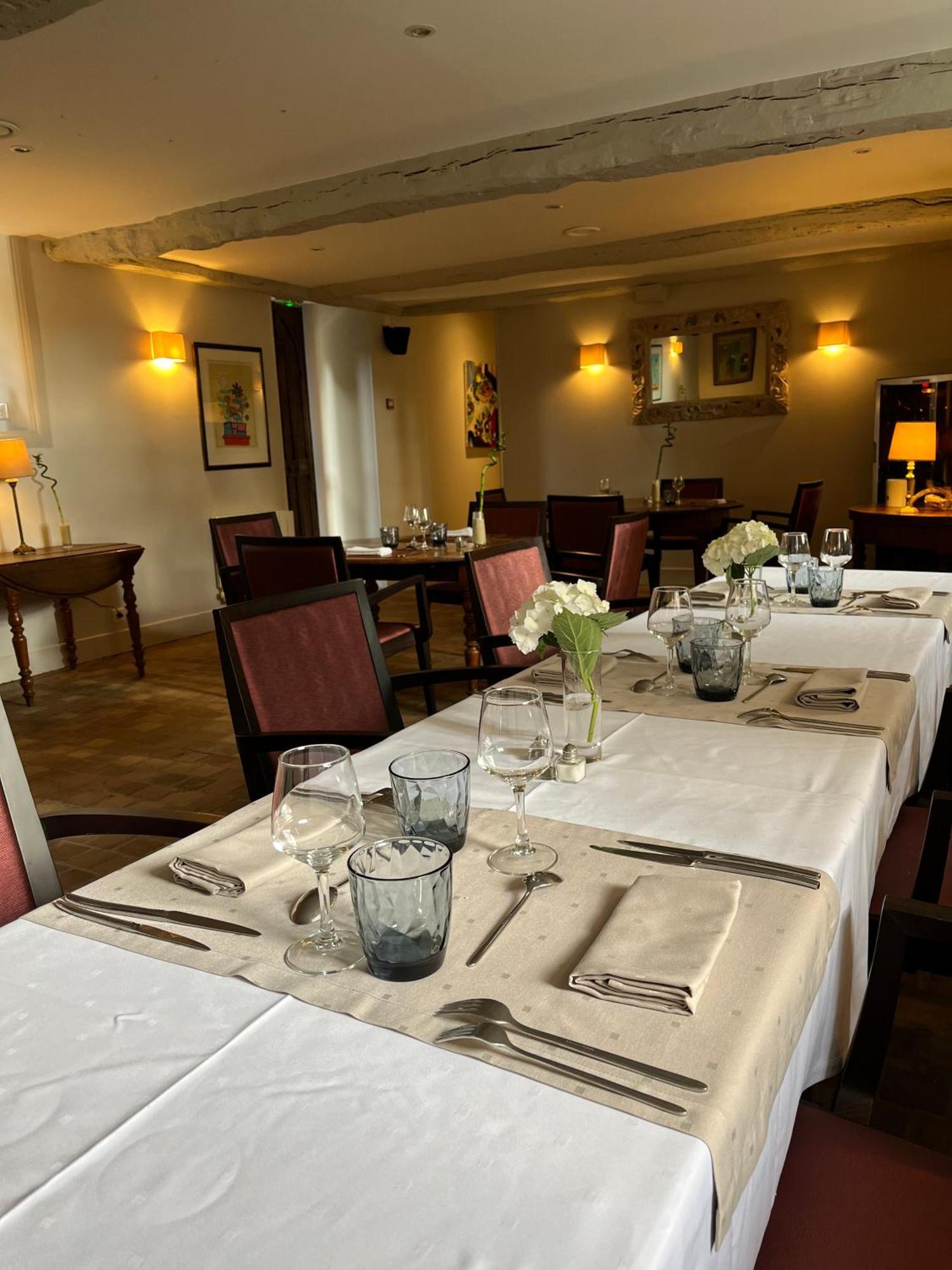 Logis hôtel Le Manoir Des Portes Lamballe Extérieur photo