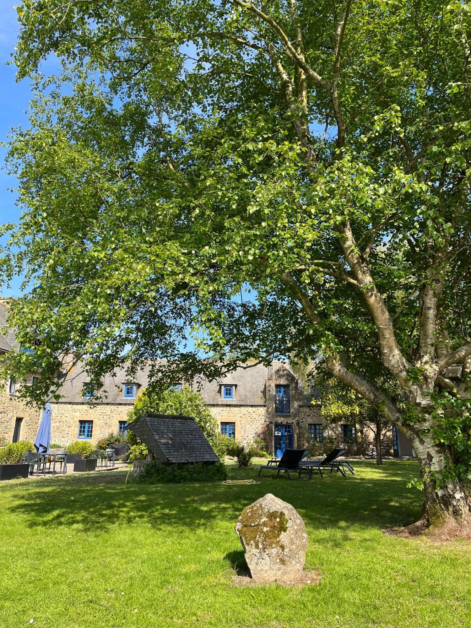 Logis hôtel Le Manoir Des Portes Lamballe Extérieur photo