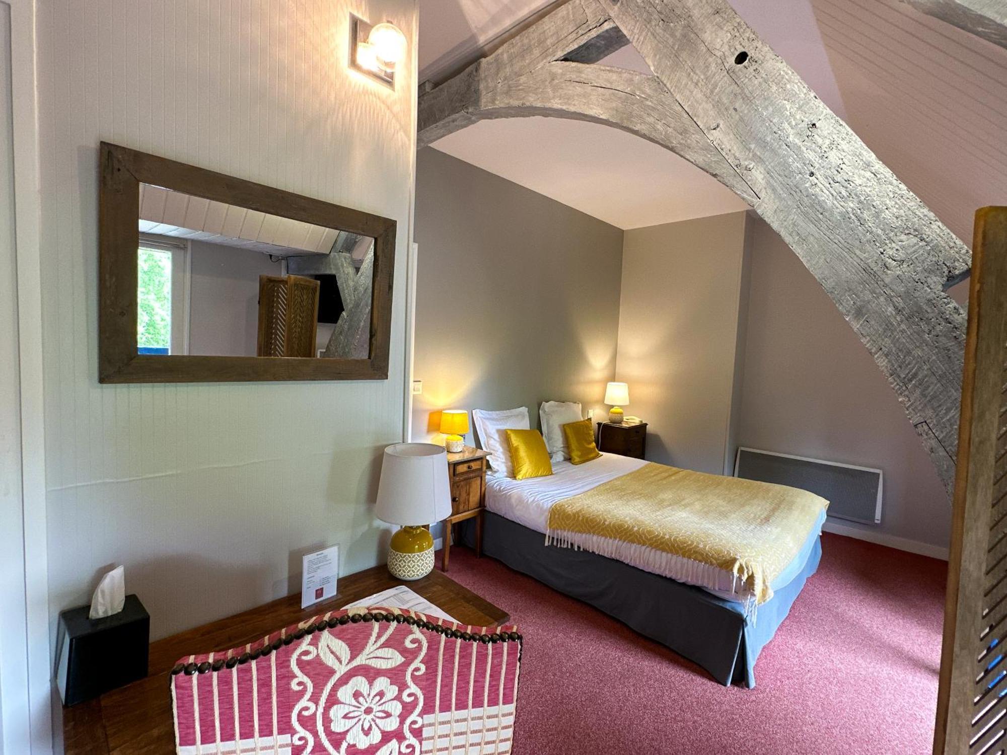 Logis hôtel Le Manoir Des Portes Lamballe Extérieur photo